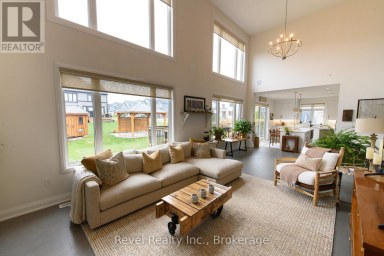 101 REED WAY Blue Mountains Ontario photo 4