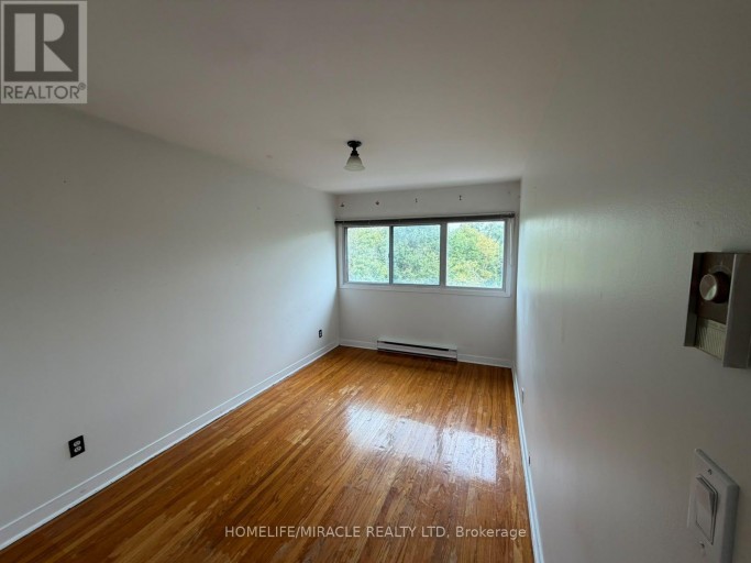 85 - 19 LONDON GREEN COURT, Toronto (Glenfield-Jane Heights), Ontario, M3N1K3
