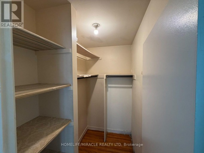 85 - 19 LONDON GREEN COURT, Toronto (Glenfield-Jane Heights), Ontario, M3N1K3