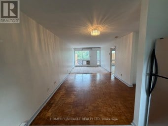 85 - 19 LONDON GREEN COURT Toronto (Glenfield-Jane Heights) Ontario photo 9