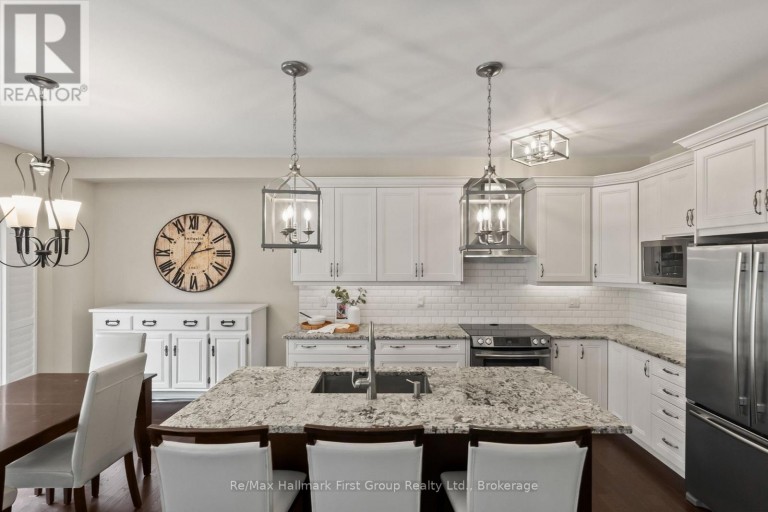 928 BLACK CHERRY DRIVE, Oshawa (Taunton), Ontario, L1K0P6