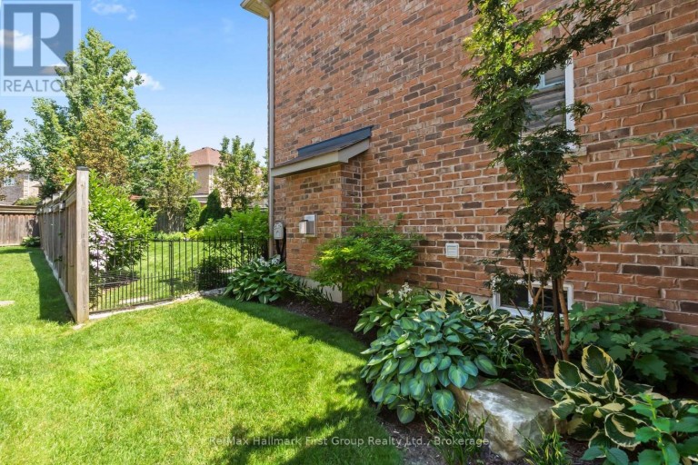 928 BLACK CHERRY DRIVE, Oshawa (Taunton), Ontario, L1K0P6