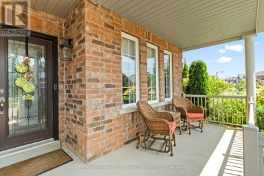 928 BLACK CHERRY DRIVE Oshawa (Taunton) Ontario photo 5