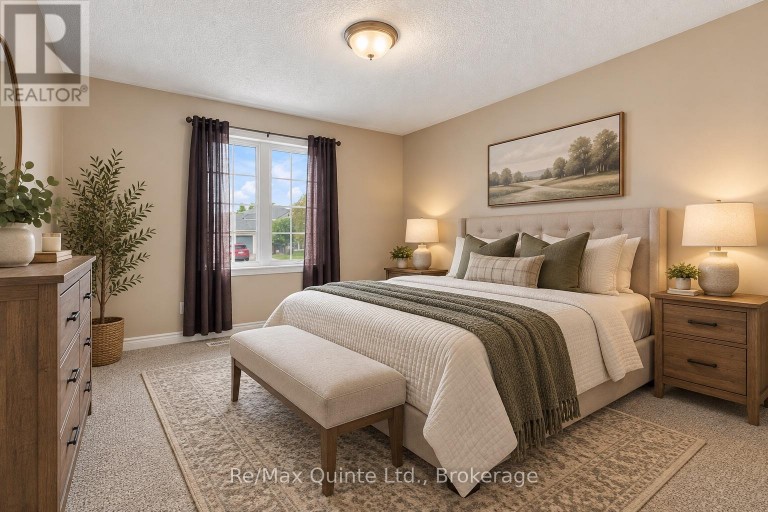 6 CHISHOLM SQUARE, Belleville (Belleville Ward), Ontario, K8N5Z4