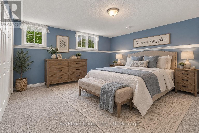 6 CHISHOLM SQUARE, Belleville (Belleville Ward), Ontario, K8N5Z4