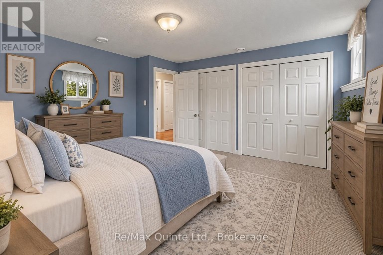6 CHISHOLM SQUARE, Belleville (Belleville Ward), Ontario, K8N5Z4