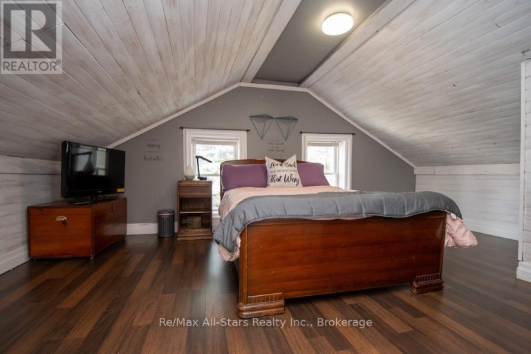 23 WOLFE STREET, Kawartha Lakes (Lindsay), Ontario, K9V2J3