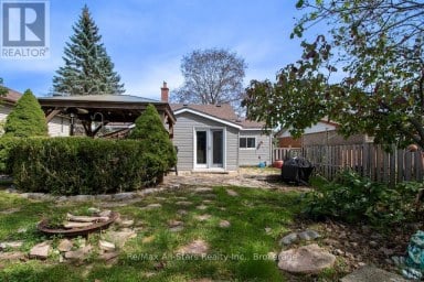 23 WOLFE STREET Kawartha Lakes (Lindsay) Ontario photo 24