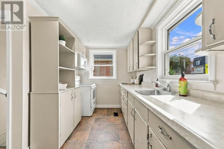 344 D'ARCY STREET, Cobourg, Ontario, K9A4A3