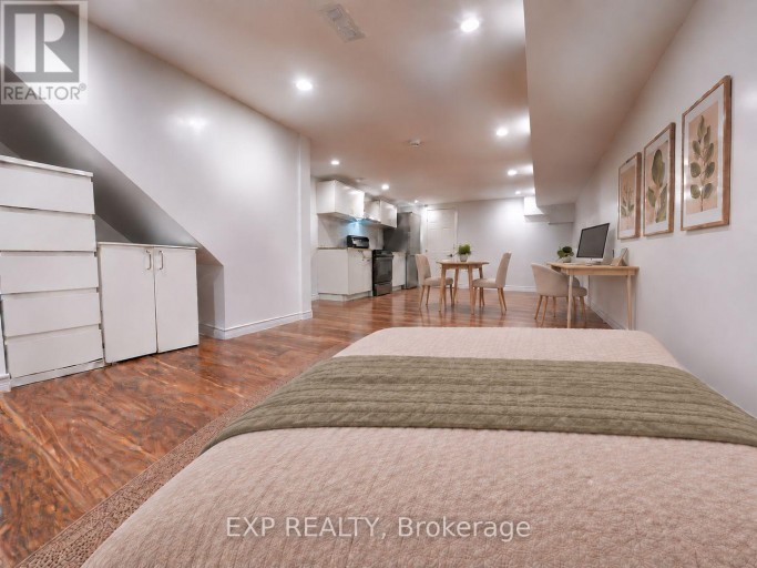 LOWER - 1042 COXWELL AVENUE, Toronto (East York), Ontario, M4C3G5