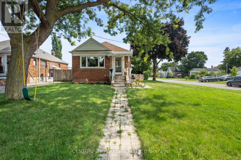 BSMT - 35 PRINCEMERE CRESCENT, Toronto (Wexford-Maryvale), Ontario, M1R3X1