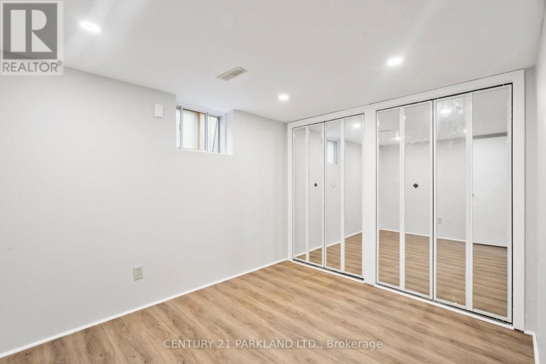 BSMT - 35 PRINCEMERE CRESCENT, Toronto (Wexford-Maryvale), Ontario, M1R3X1