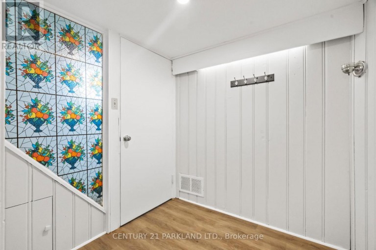 BSMT - 35 PRINCEMERE CRESCENT, Toronto (Wexford-Maryvale), Ontario, M1R3X1