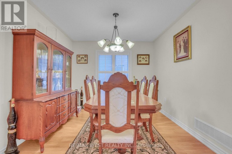 503 SIMCOE ROAD, Bradford West Gwillimbury (Bradford), Ontario, L3Z3C4