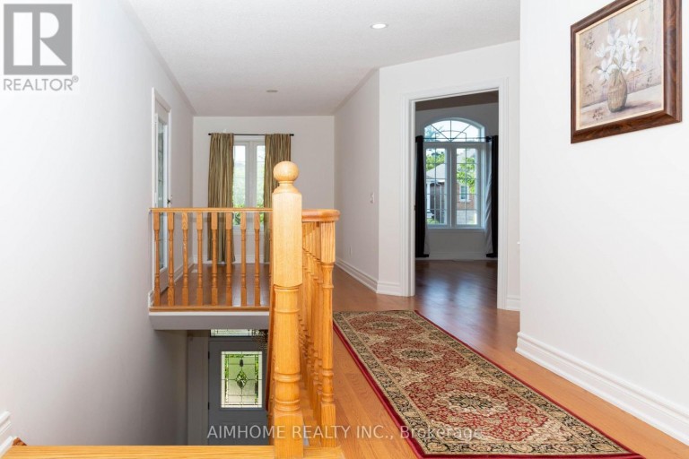 72 BRASS DRIVE, Richmond Hill (Jefferson), Ontario, L4E4T5