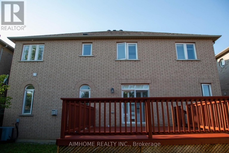 72 BRASS DRIVE, Richmond Hill (Jefferson), Ontario, L4E4T5