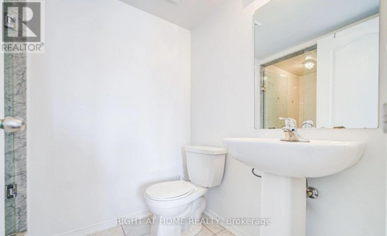 #17 - 2484 POST ROAD, Oakville (RO River Oaks), Ontario, L6H0G6