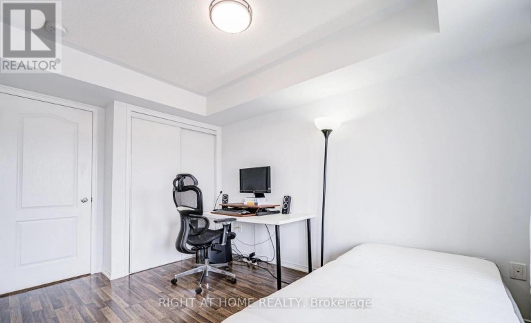 #17 - 2484 POST ROAD, Oakville (RO River Oaks), Ontario, L6H0G6