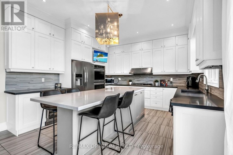 3 PORT HOPE HOLLOW, Brampton (Bram West), Ontario, L6Y2Y9