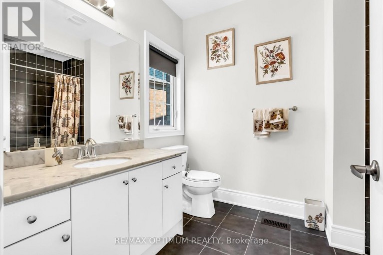 3 PORT HOPE HOLLOW, Brampton (Bram West), Ontario, L6Y2Y9
