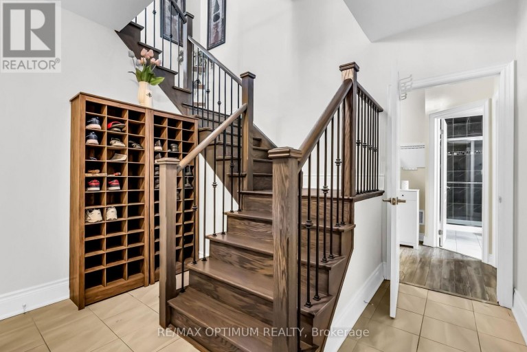 3 PORT HOPE HOLLOW, Brampton (Bram West), Ontario, L6Y2Y9