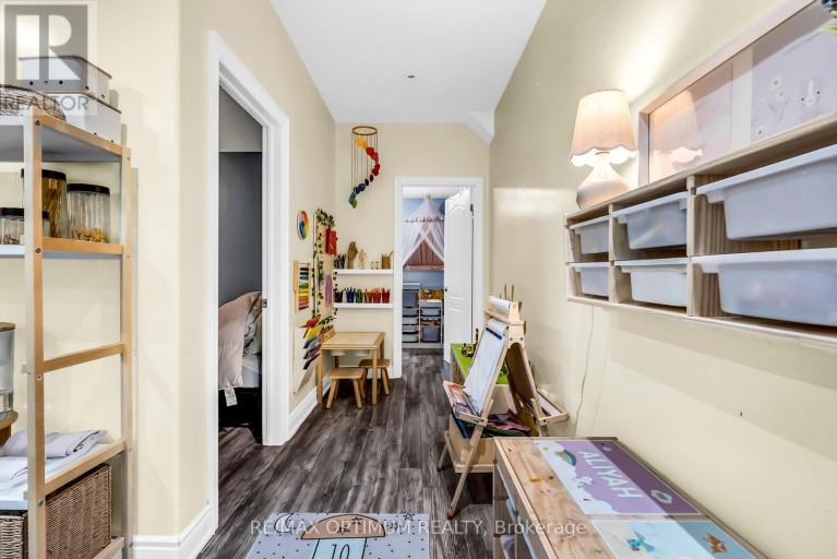 3 PORT HOPE HOLLOW, Brampton (Bram West), Ontario, L6Y2Y9