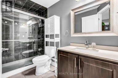 3 PORT HOPE HOLLOW Brampton (Bram West) Ontario photo 36