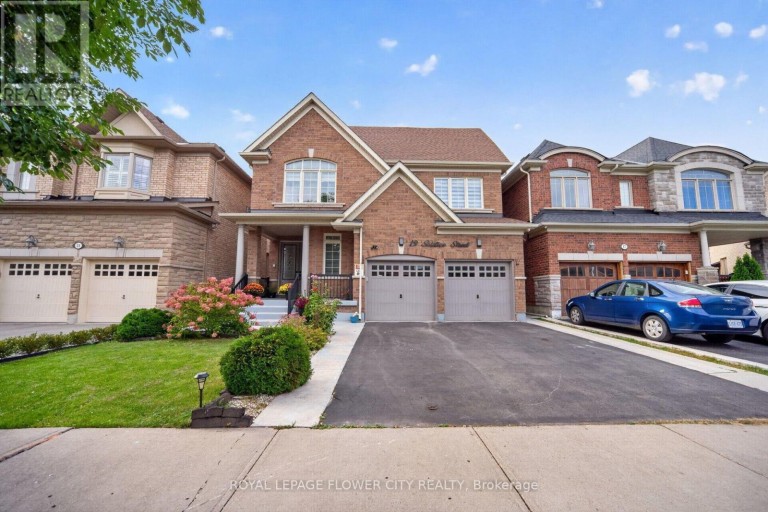 19 SOLSTICE STREET, Brampton (Brampton East), Ontario, L6P3T5