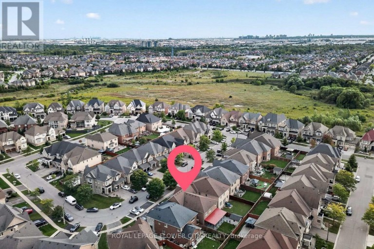 19 SOLSTICE STREET, Brampton (Brampton East), Ontario, L6P3T5