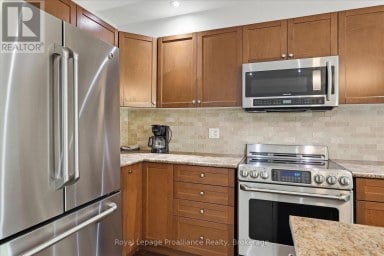 82 PARCELLS CRESCENT Peterborough (Otonabee Ward 1) Ontario photo 17