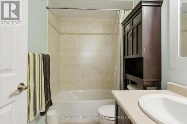 82 PARCELLS CRESCENT Peterborough (Otonabee Ward 1) Ontario photo 29
