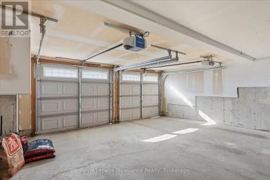 82 PARCELLS CRESCENT Peterborough (Otonabee Ward 1) Ontario photo 40