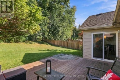 82 PARCELLS CRESCENT Peterborough (Otonabee Ward 1) Ontario photo 43