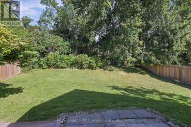 82 PARCELLS CRESCENT Peterborough (Otonabee Ward 1) Ontario photo 48