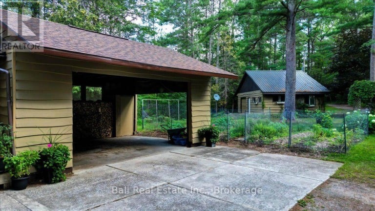 21 LUCERNE LAKE DRIVE, Faraday, Ontario, K0L1C0