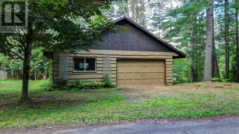 21 LUCERNE LAKE DRIVE, Faraday, Ontario, K0L1C0