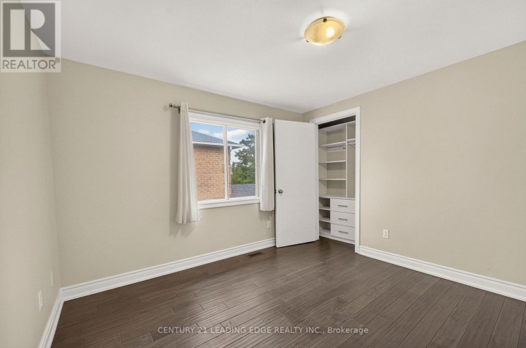 922 SNOWBIRD STREET, Oshawa (Northglen), Ontario, L1J8J8
