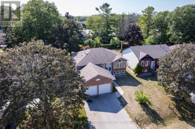 12 LANGEVIN DRIVE Wasaga Beach Ontario photo 2
