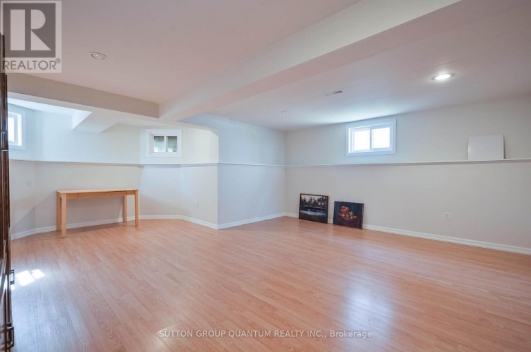 12 LANGEVIN DRIVE, Wasaga Beach, Ontario, L9Z1C6