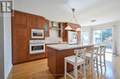 12 LANGEVIN DRIVE Wasaga Beach Ontario photo 8
