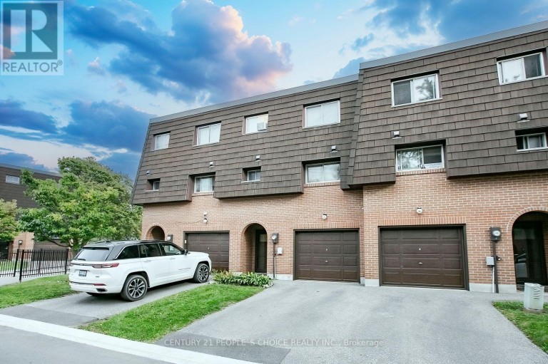 98 DARRAS COURT, Brampton (Southgate), Ontario, L6T1W7