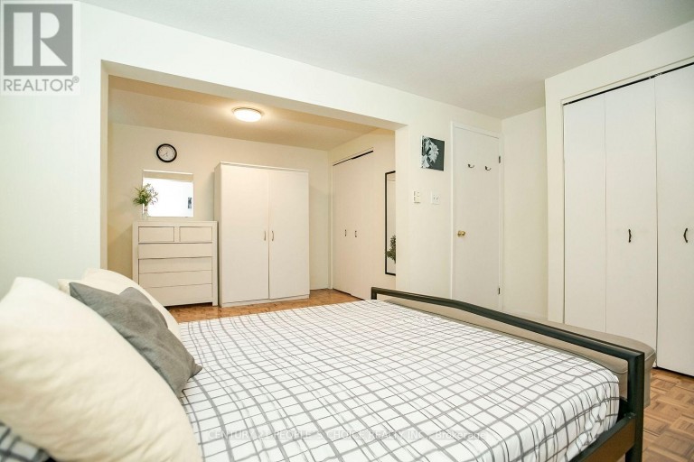 98 DARRAS COURT, Brampton (Southgate), Ontario, L6T1W7