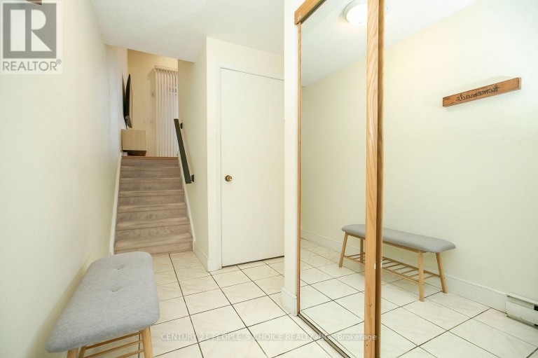 98 DARRAS COURT, Brampton (Southgate), Ontario, L6T1W7
