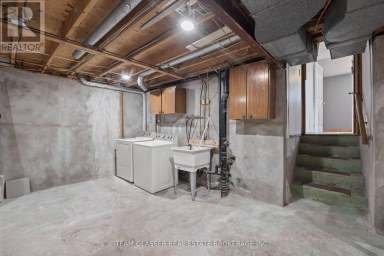 6 HEATH PLACE London South (South T) Ontario photo 32