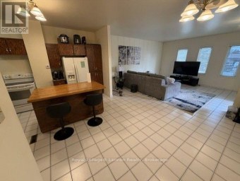 39-41 JUNOT AVENUE S Thunder Bay (Forest Park) Ontario photo 7