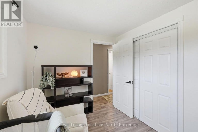 2595 6TH AVENUE W, Owen Sound, Ontario, N4K5J7