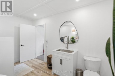 2595 6TH AVENUE W Owen Sound Ontario photo 30