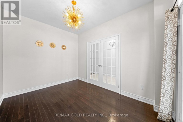 600 MACTIER DRIVE, Vaughan (Kleinburg), Ontario, L4H4T9