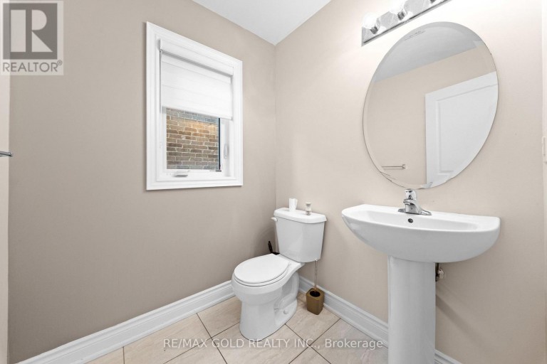 600 MACTIER DRIVE, Vaughan (Kleinburg), Ontario, L4H4T9
