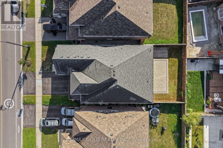 600 MACTIER DRIVE, Vaughan (Kleinburg), Ontario, L4H4T9